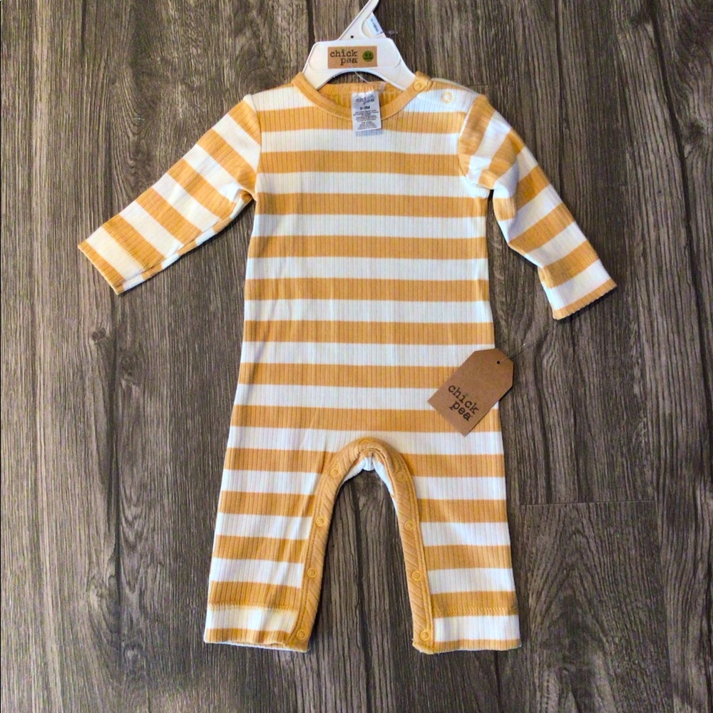 Chick Pea Onesie 0-3 months